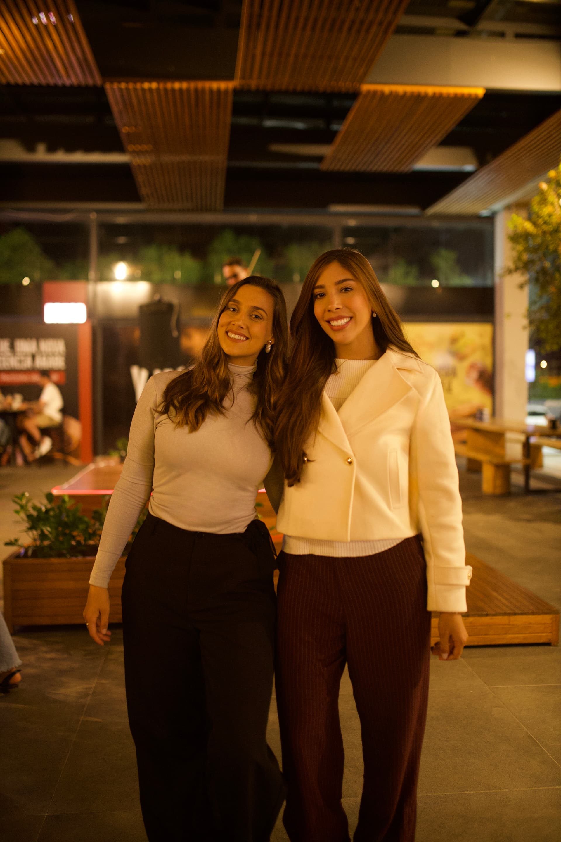 Miriá Lua e Yasmin Revollo, criadoras do desCONECTA